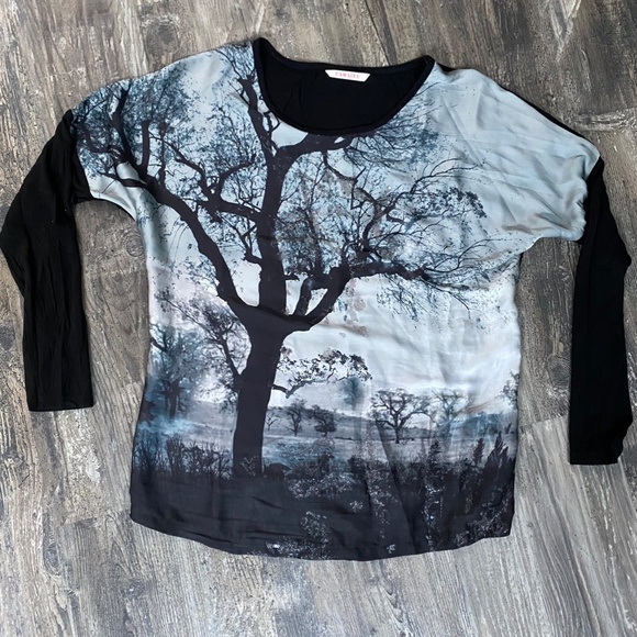 3/4 sleeve printed shirt - Picture 2 of 5